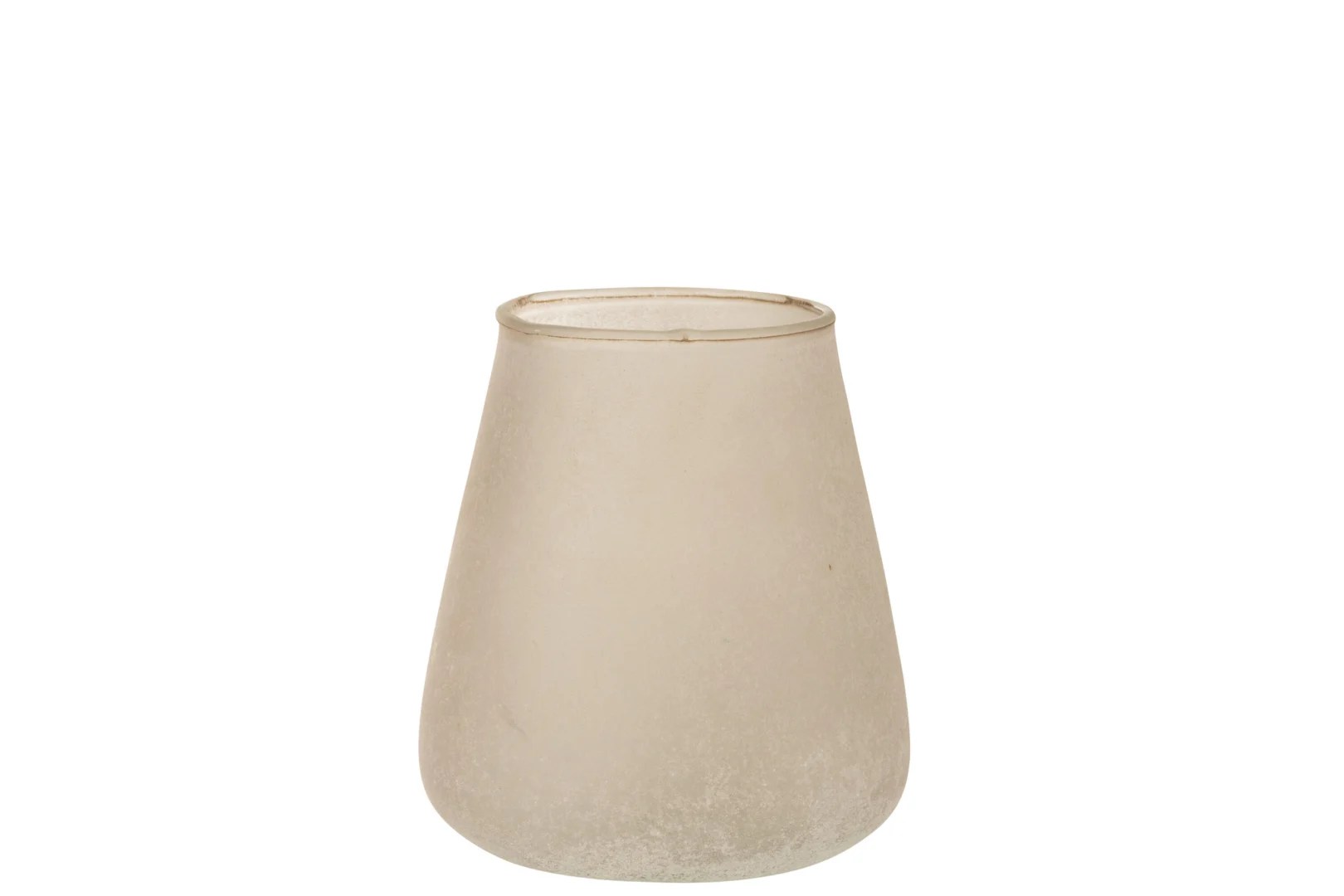 De Kaarsenhouder Orkaan Poeder Glas Roze Medium heeft gematteerd, doorschijnend glas met een afgeronde onderkant en een licht uitlopende bovenkant, tegen een witte achtergrond.
