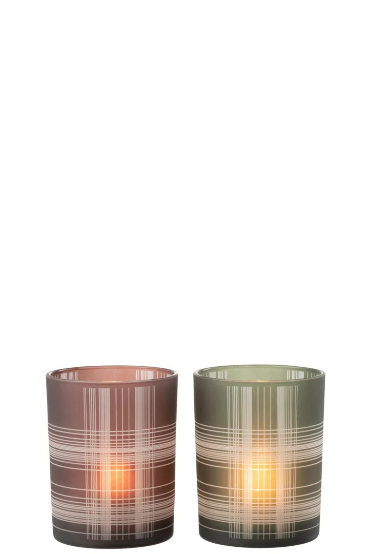 De Kaarsenhouder Orkaan Controle Glas Bruin Groen Set 2 heeft twee moderne glazen kandelaars, een bruine en een groene, elk omwikkeld met een stijlvol wit gestreept patroon.