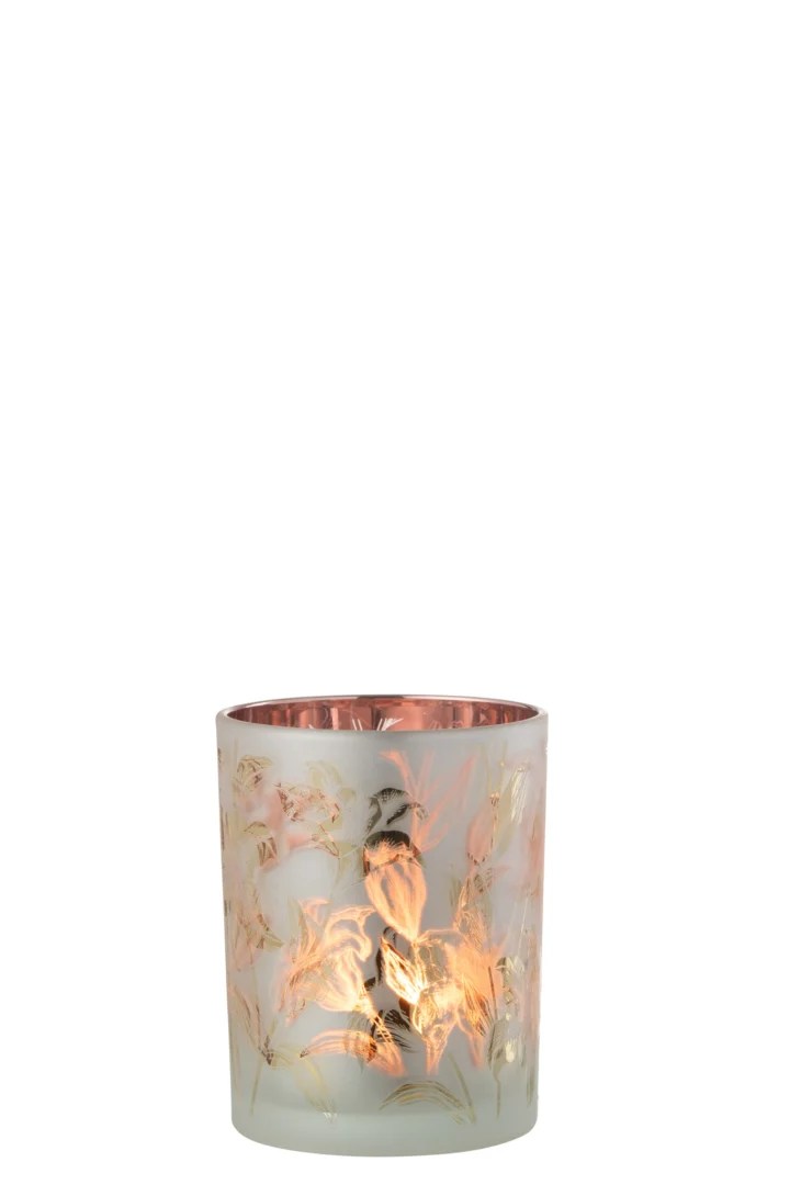 De Kaarsenhouder Orkaan Bloemen Glasmat Wit Rood Goud Medium gloeit warm in de matglazen houder, versierd met bloemmotieven en een metallic goudrode binnenkant, tegen een witte achtergrond.