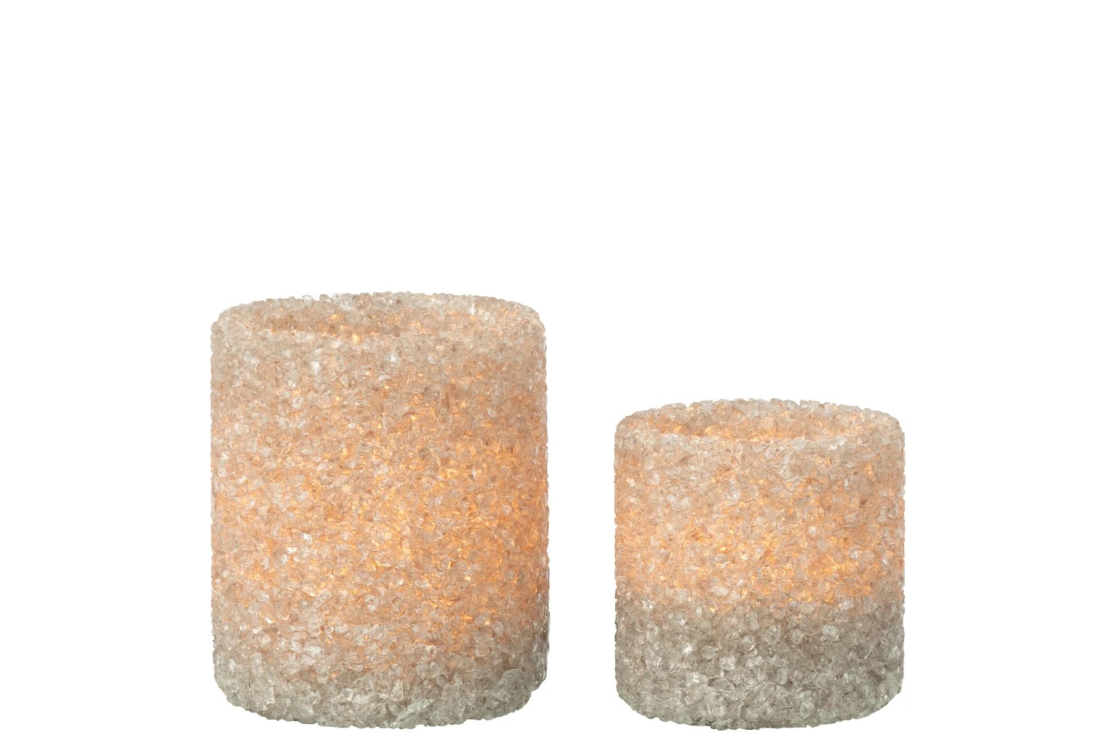 Theelichthouder Steen Glas Greige Set van 2: twee cilindrische houders met grove, doorschijnende kristaltexturen. De grootste staat links en de kleinere rechts, beide zacht gloeiend tegen een witte achtergrond.