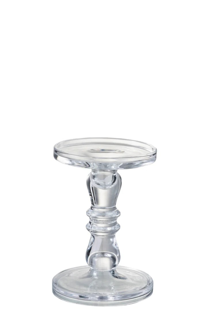 De Kaarsenhouder Leti Glas Transparant Klein is een kaarsenhouder van helder glas met een ronde bovenkant en voet en een decoratieve, gedraaide steel in het midden, tegen een effen witte achtergrond.