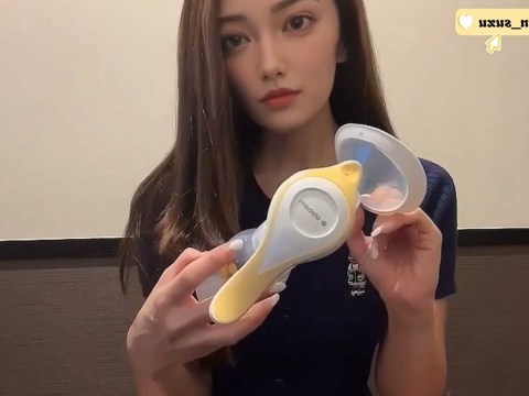 搾乳入門 搾乳機 使い方講座(前編)※概要欄をかならず読んでね!【pigeon搾乳機】最初は難しい手: 動搾乳機の先輩ママ香奈さんの…子育てガジェット通