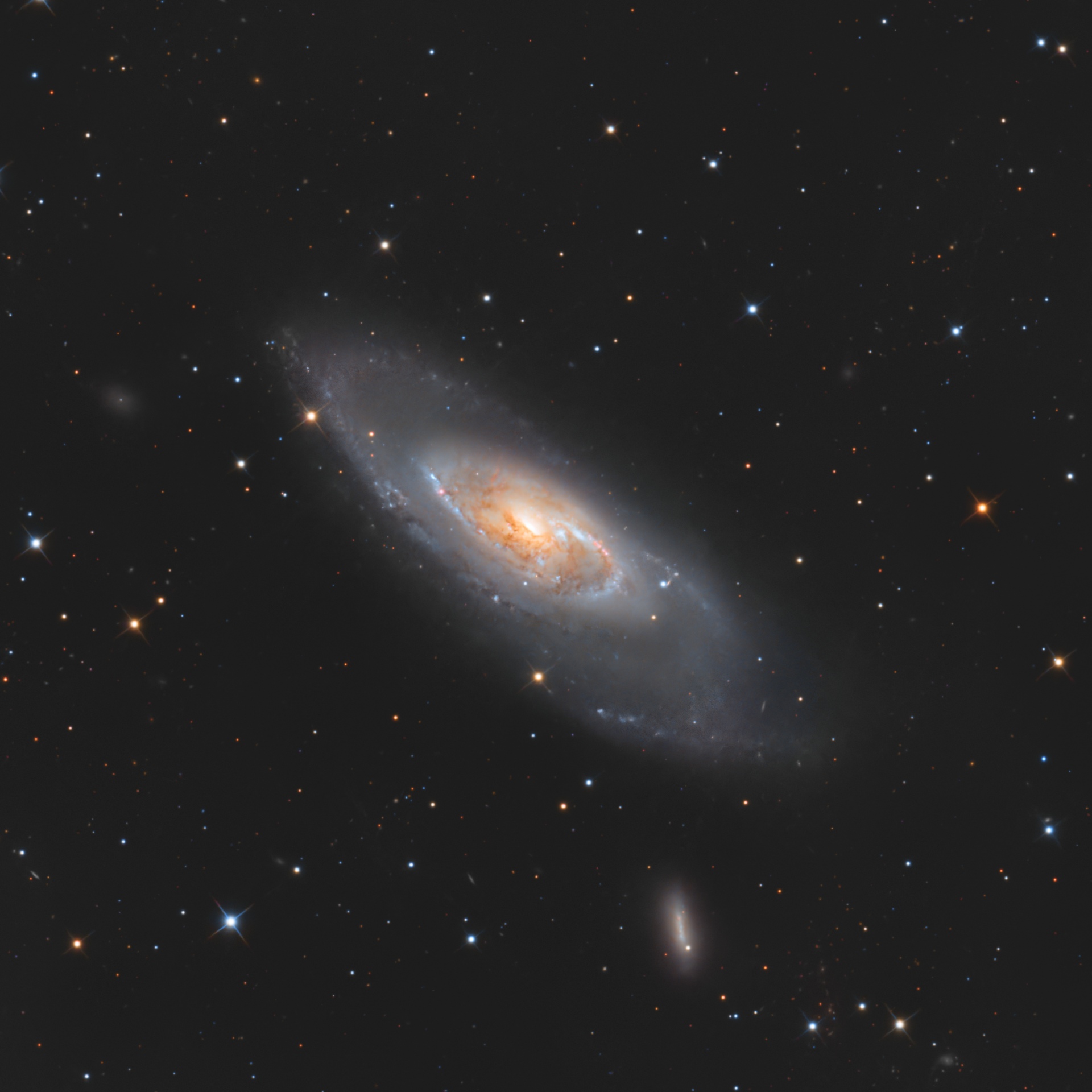M106 - A bright galactic core surrounded by delicate structure