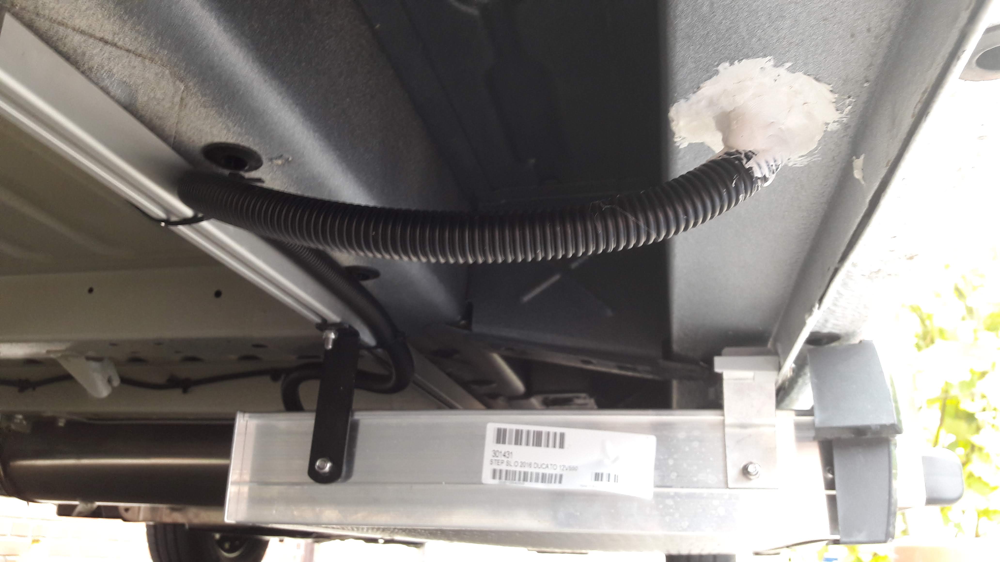 Trittstufe Thule Slide Out Step Im Camper Nils Campervan