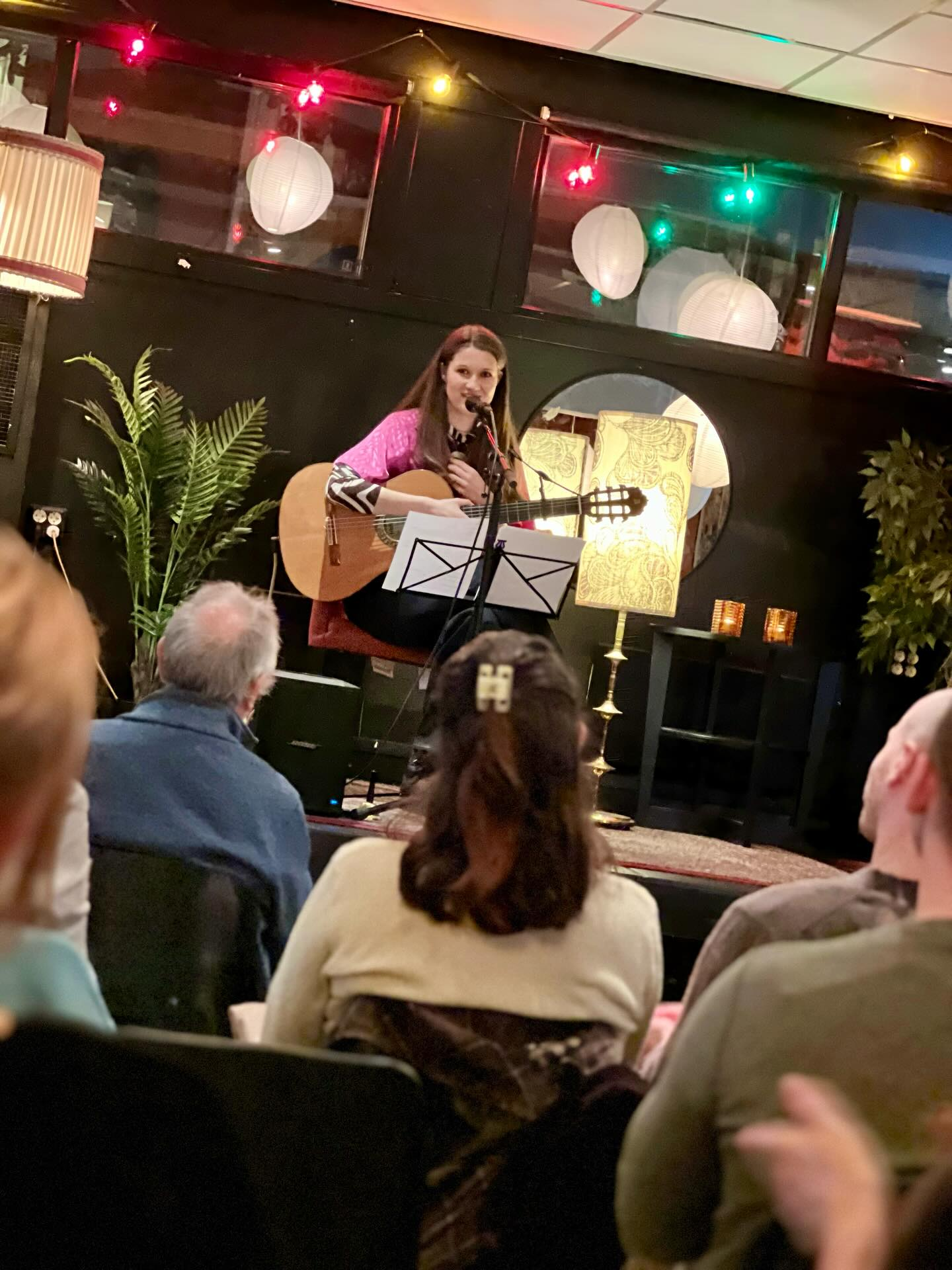 Concert, Sing-along and Conversation with Nina Gaarden at Kampen Bydelshus, Oslo