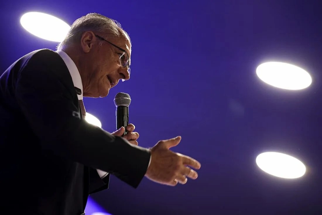 Fim da escala 6×1: Alckmin vê ‘tendência mundial’ de redução de jornada de trabalho e defende debate