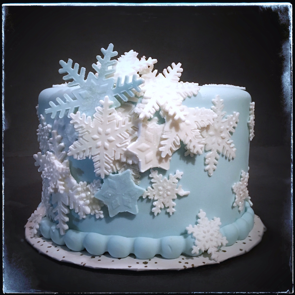 nirvanacakes.com ~Snowflake Cake