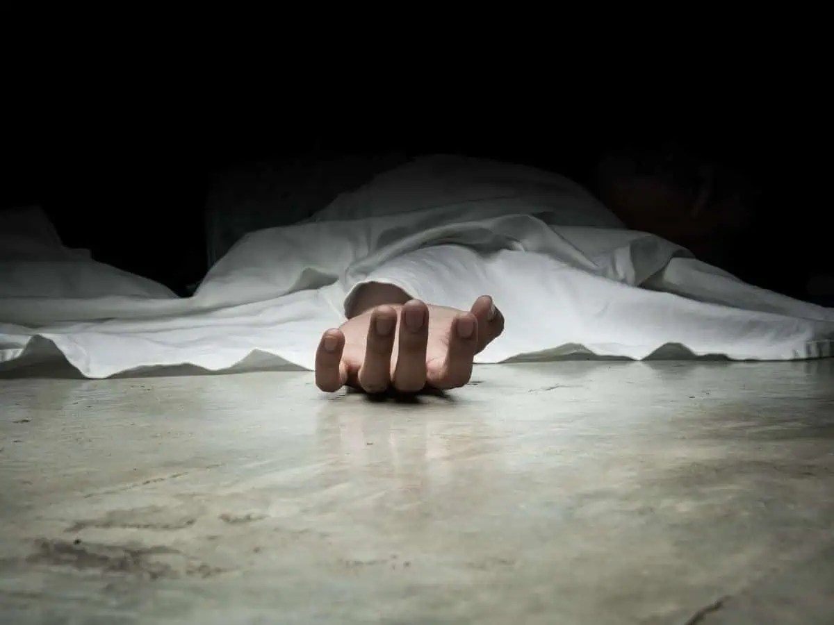 CG News: रायपुर के बंद घर से मिलीं 5 लाशें, अंदर का मंजर देख पुलिस भी रह गई सन्न, मचा हड़कंप