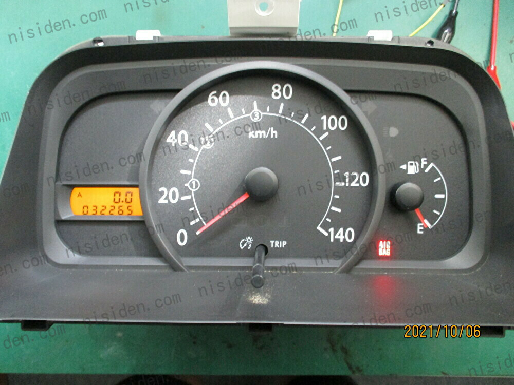 スバル サンバー TV2 4WD スピードメーター 総走行距離 5735km 85014 
