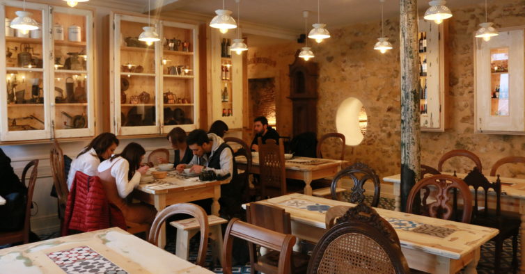 O Restaurante Nit