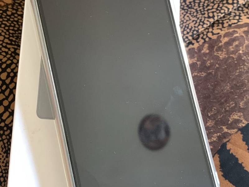 Xiaomi redmi note 13 pro comme neuf négociable