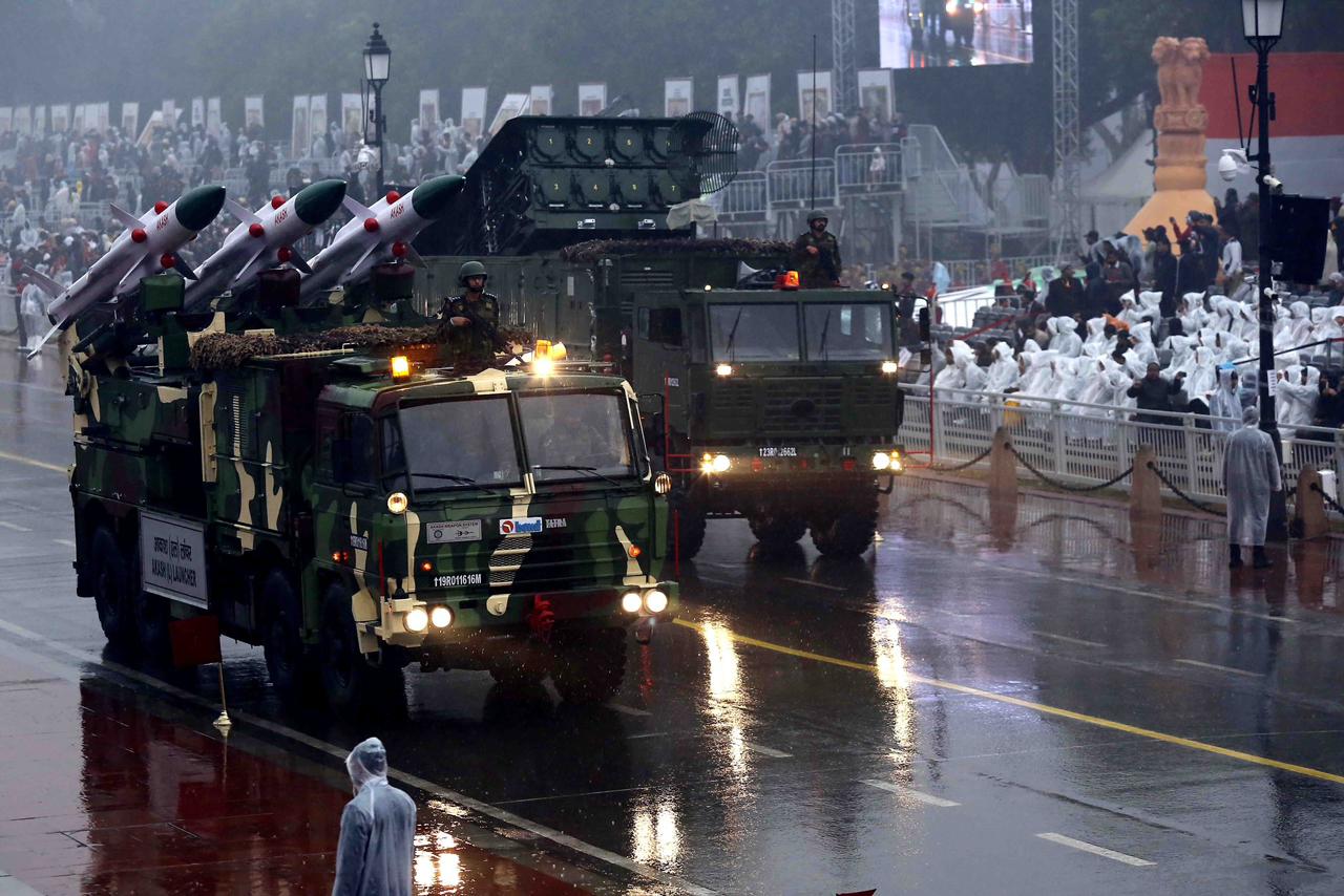 Universal Rocket Launcher System