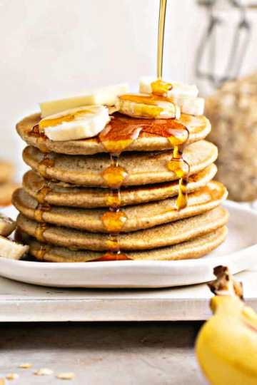 How to make Blender Oatmeal Pancakes