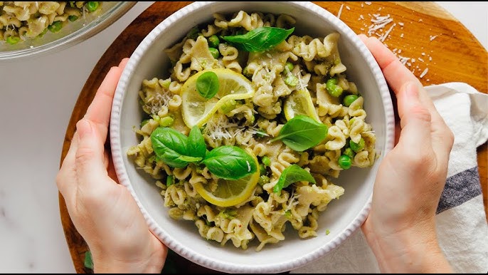 Gaby’s Pasta with Peas nd Pesto