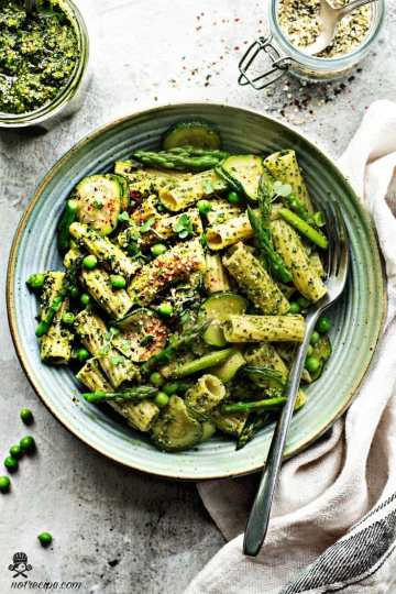 Italian Green Pasta with Lemon