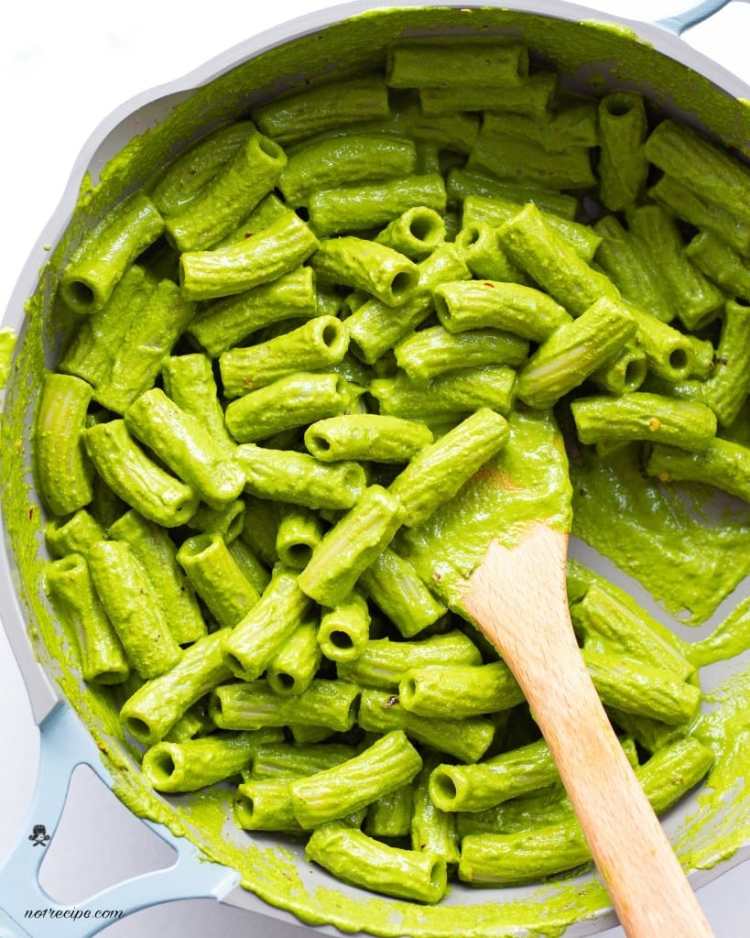 Italian Green Pasta with Lemon