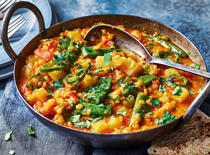 Healthy Lentil Curry with Tomatoes
