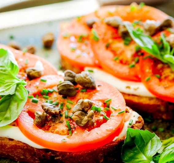 Delicious Goat Cheese Toast With Tomato