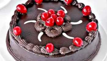 Delicious Chocolate Cake with Cherry