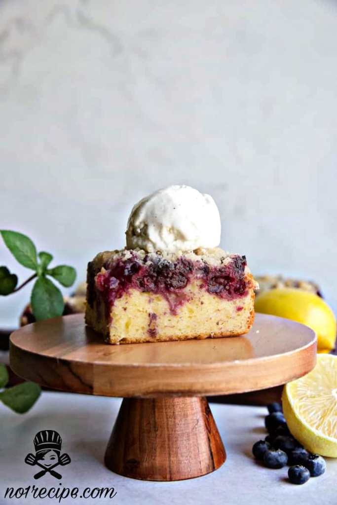 Delicious Lemon Yogurt Cake with Blueberry