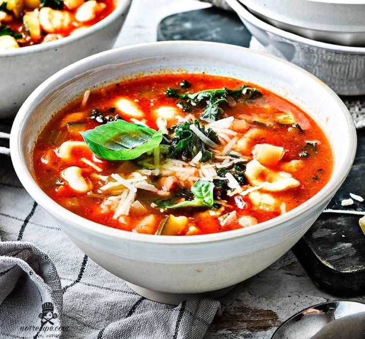 Classic Minestrone Soup