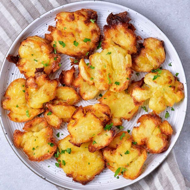 Air Fryer Crispy Smashed Potatoes