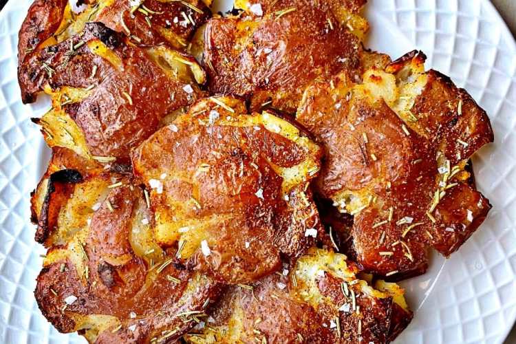 Air Fryer Crispy Smashed Potatoes