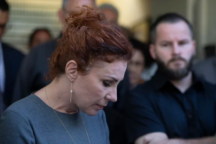 Carla Zambelli é presa na Itália, diz Ministério da Justiça