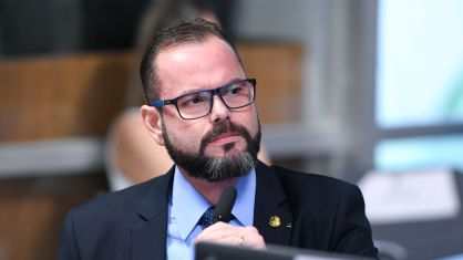 Jorge Seif diz que ministros do STF ligam para senadores em votações para pressionar a votar da forma como os ministros querem Jorge Seif diz que ministros do STF ligam para senadores em votações para pressionar a votar da forma como os ministros querem