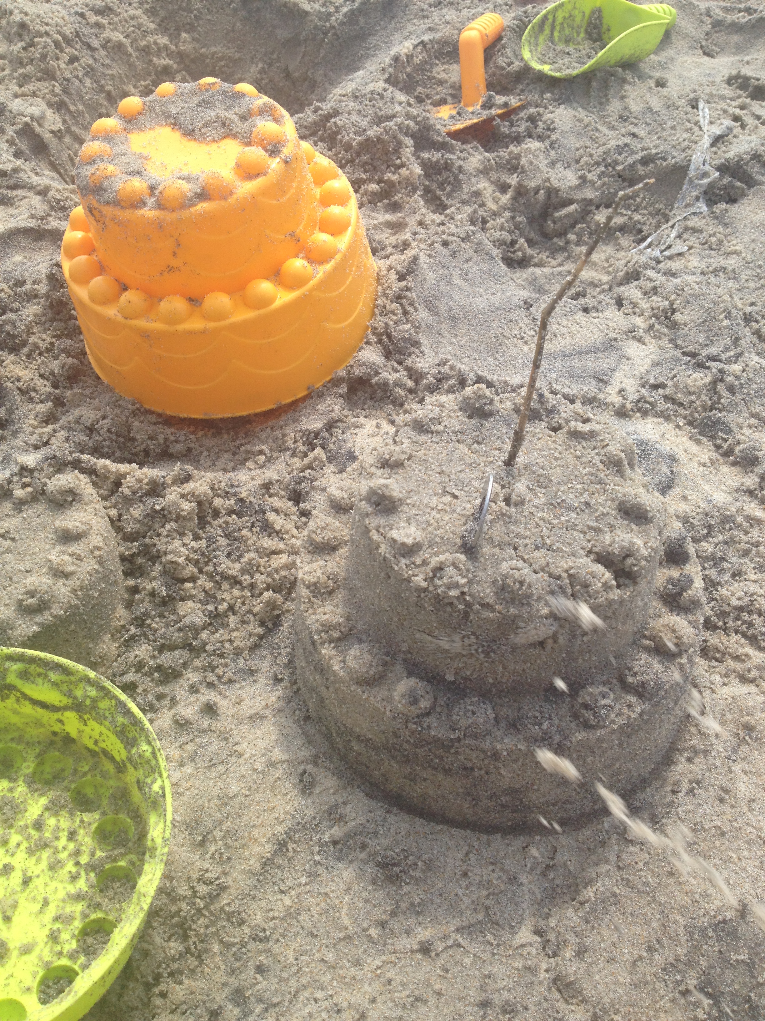 Sand birthday cake