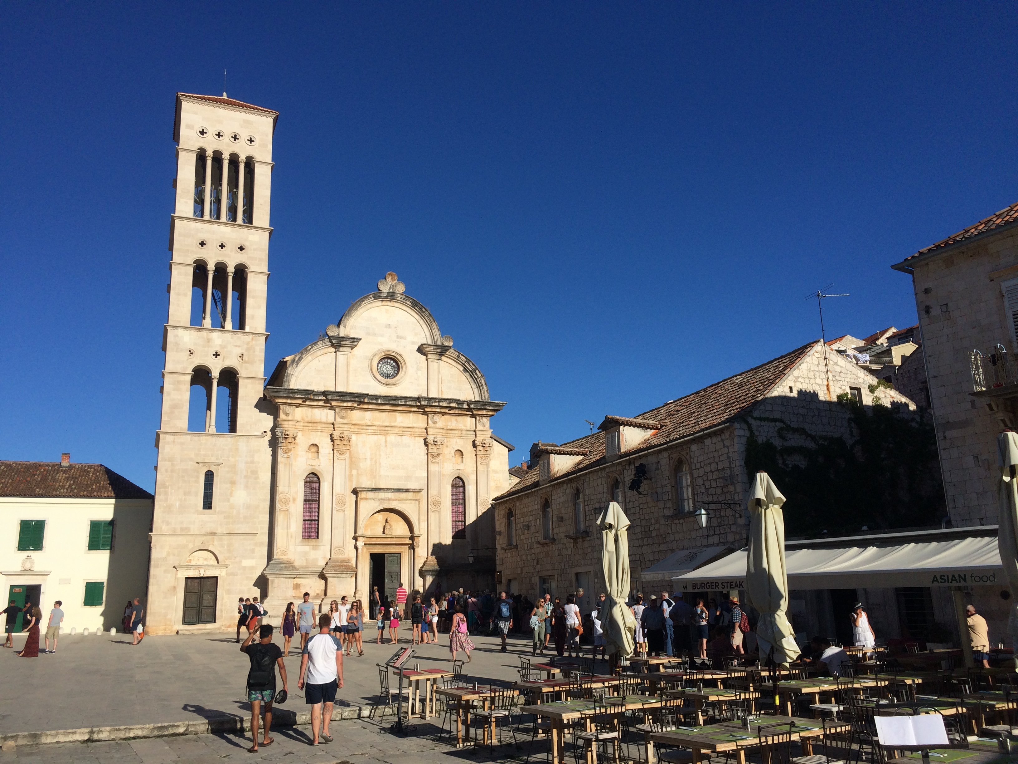 The main square and St Stephens Cathedral