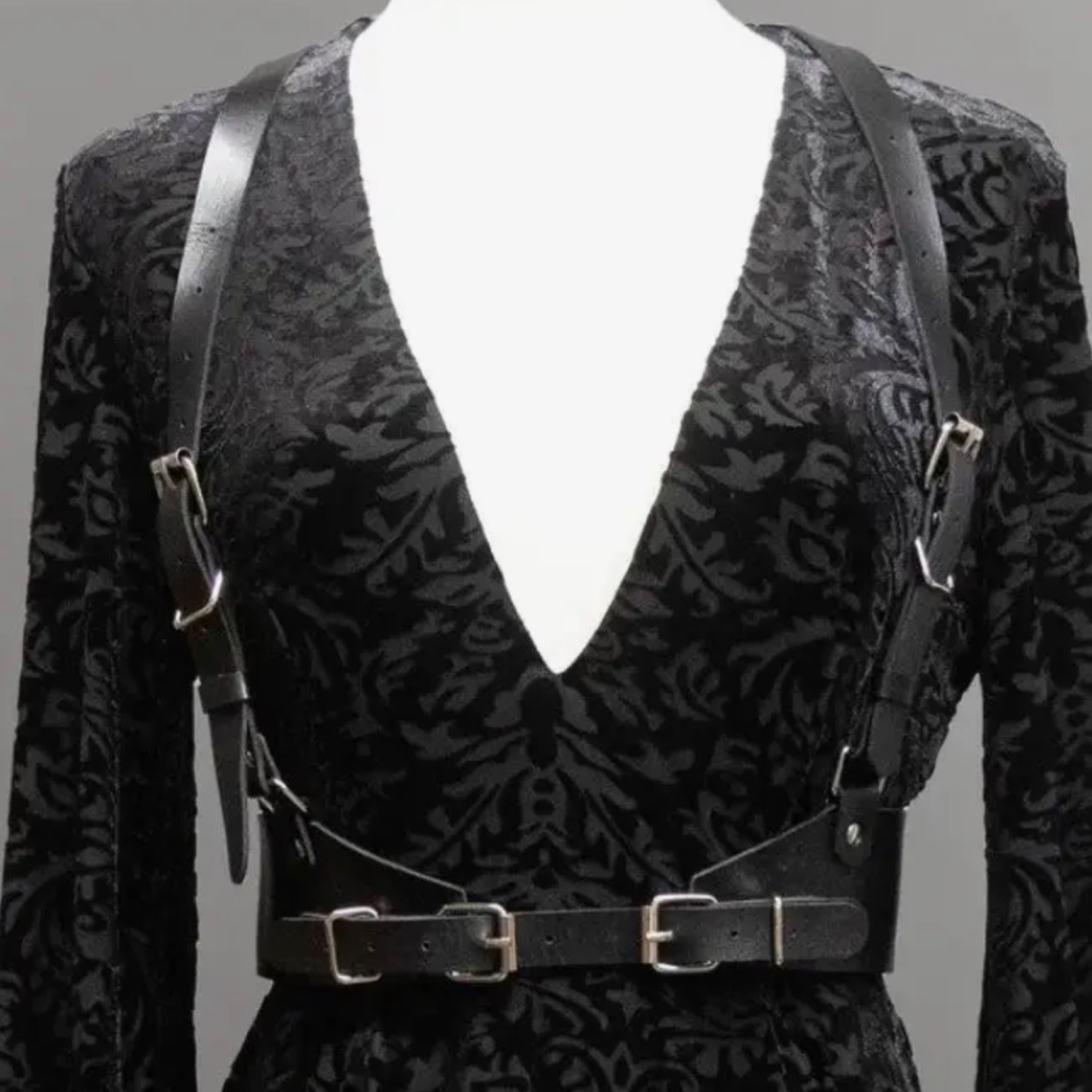 Witchwoods vegan harness **
