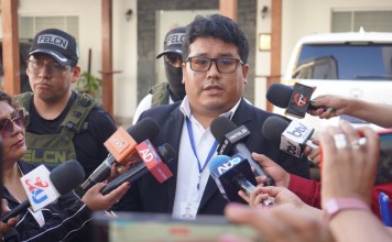 Fiscalía y policía encuentran casi 50.000 bolivianos y joyas en oficinas que ocupaba Roger Mariaca