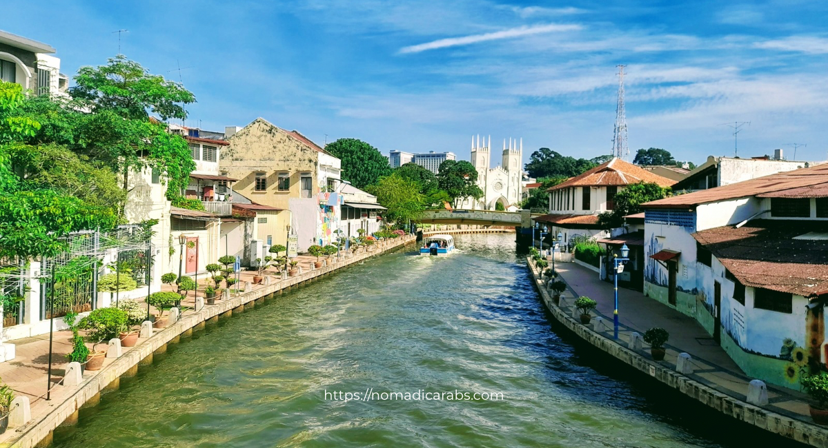 اليوم الثاني، الحادية عشر صباحاً: المشي حول النهر في مدينة ملاكا (Melaka)
