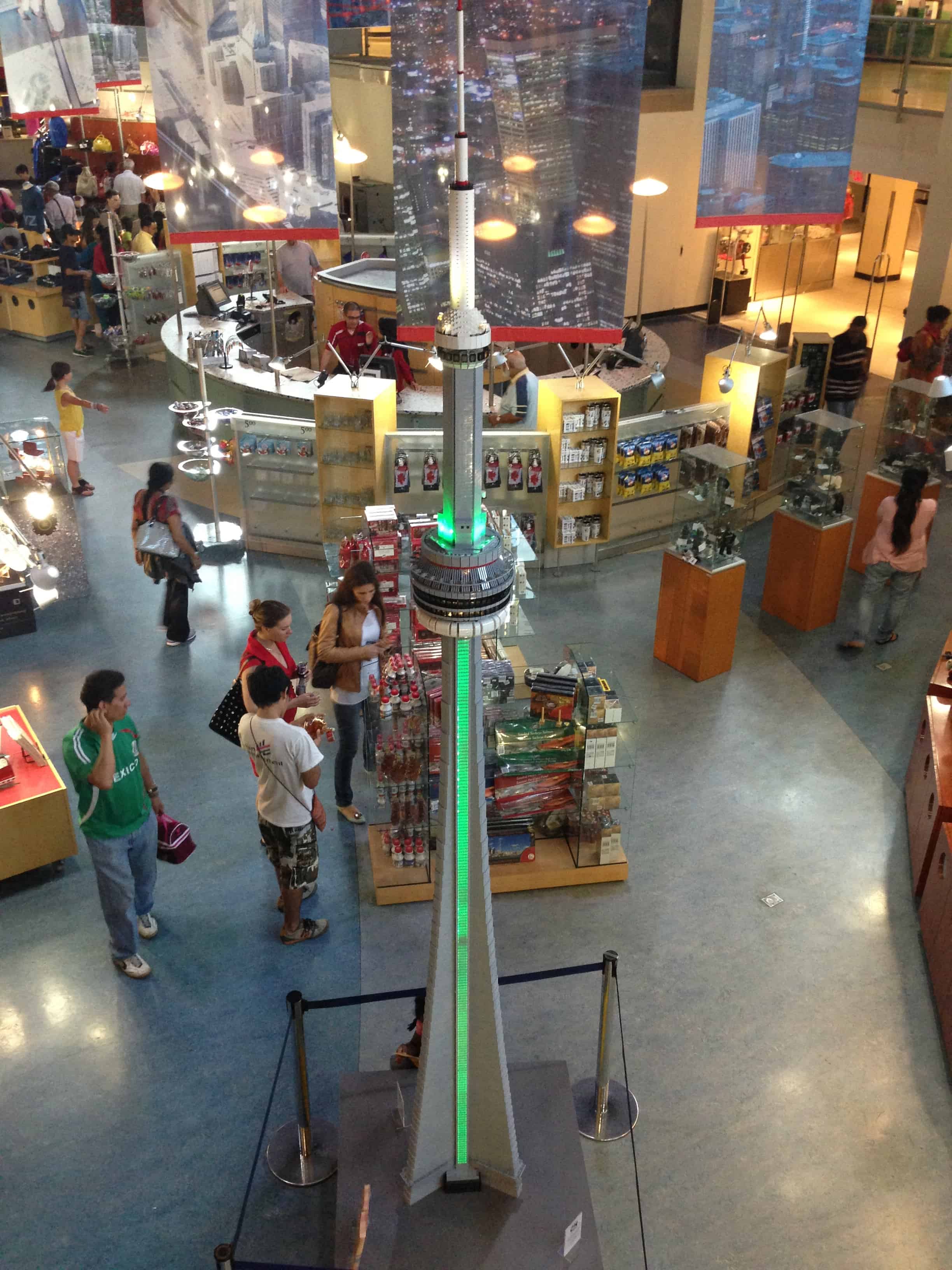 CN Tower (Toronto, Ontario, Canada) - Nomadic Niko