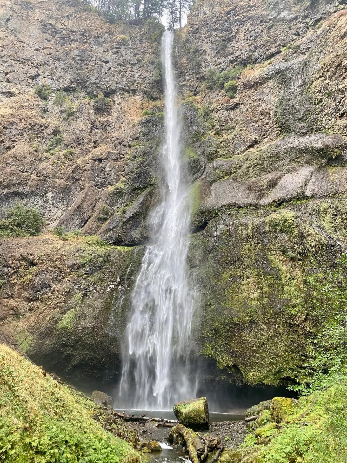 Multnomah Falls, upper falls