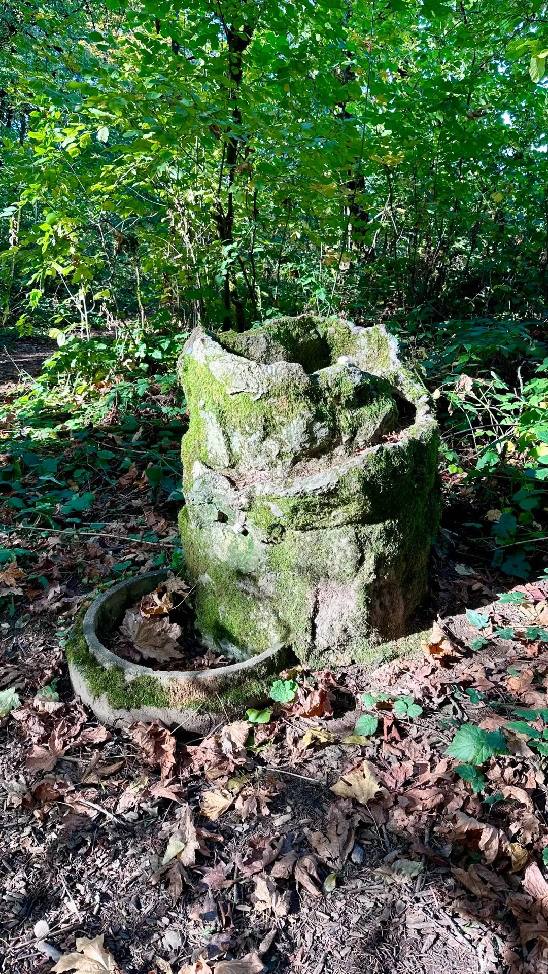 One of the fountains that used to work