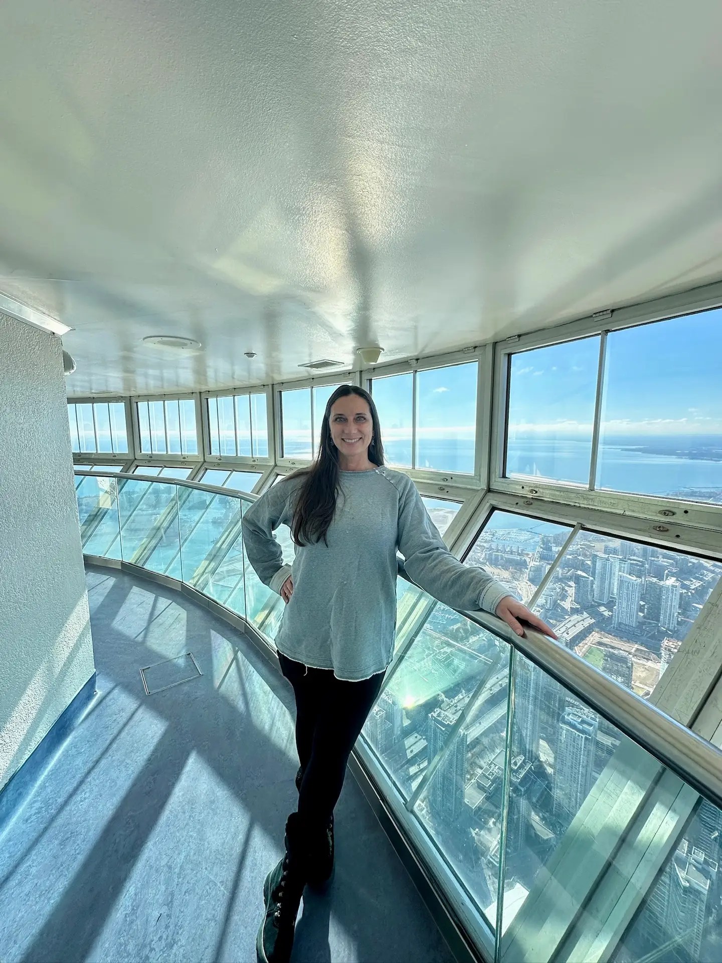 The upper deck. This is where the EdgeWalk happens.