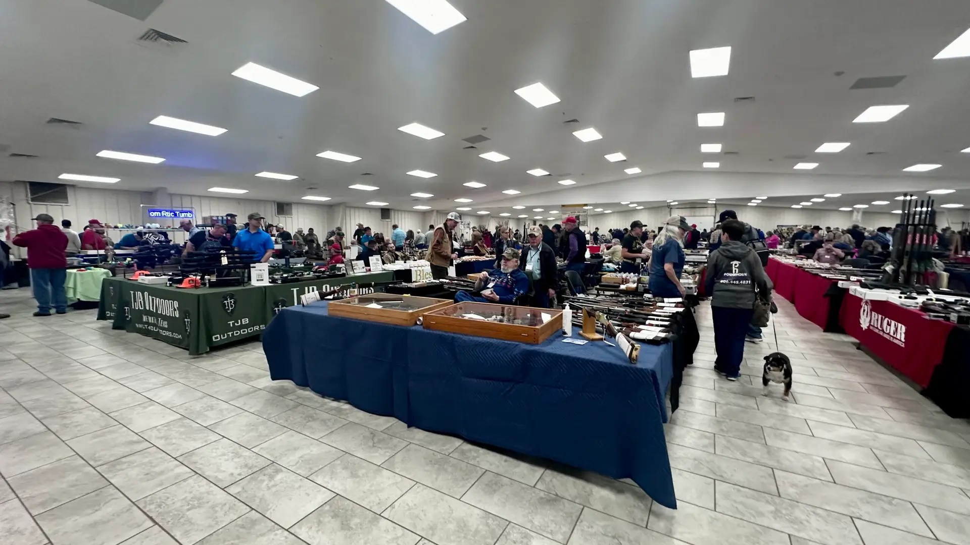Inside the gun and rifle show