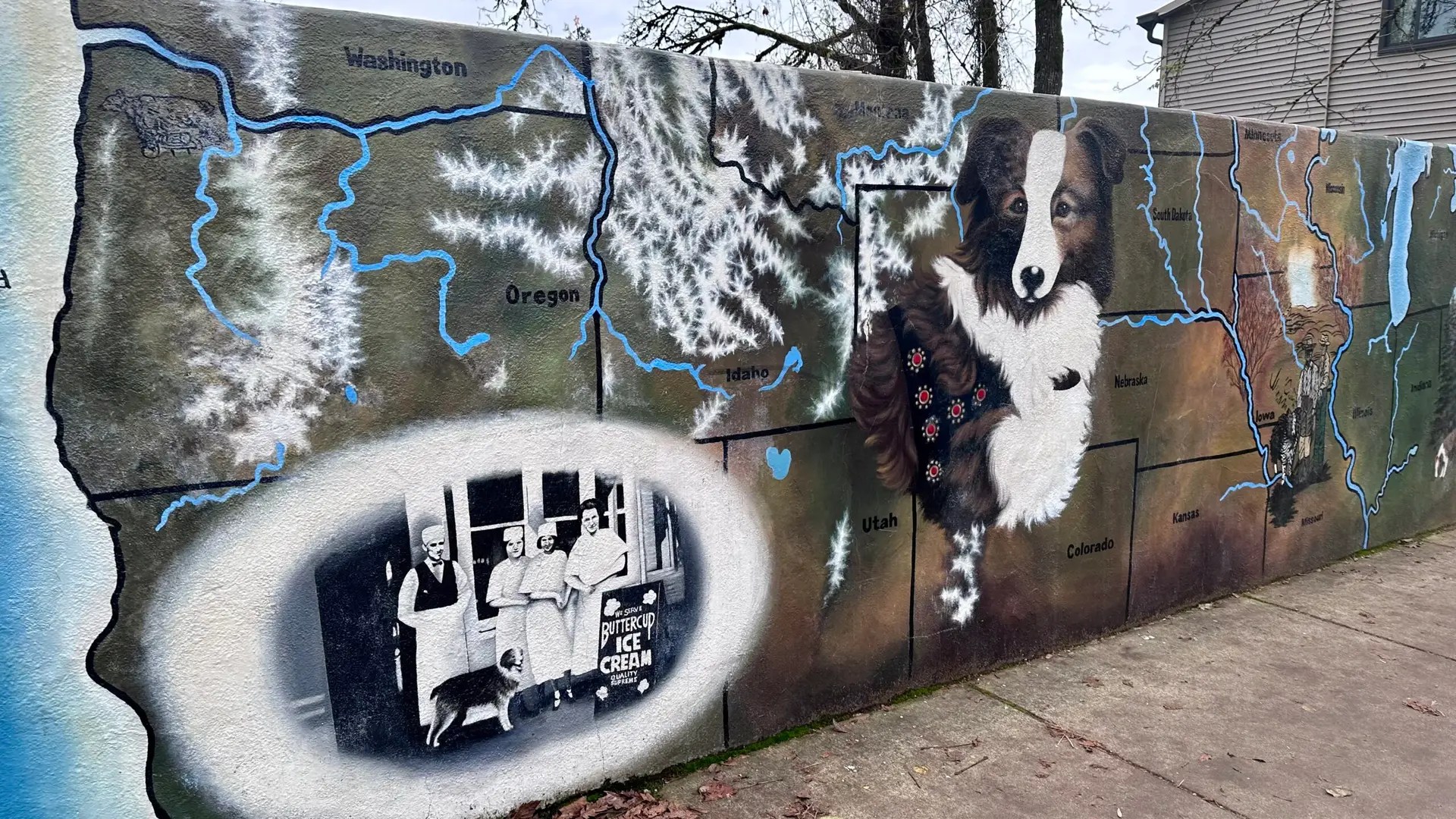 More of Bobbie's mural