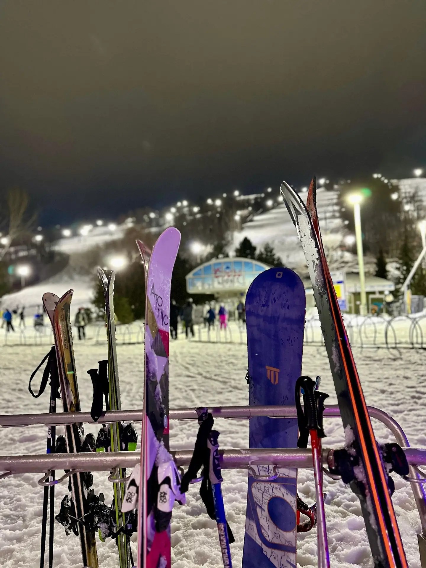 We were pretty jealous of everyone who could ski and snowboard!