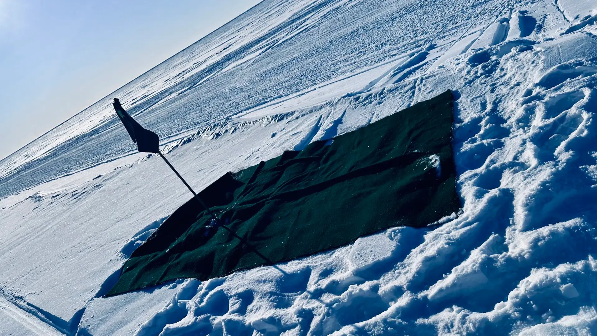 This is a much better "green" than the Ice Golf Classic in Barrow had!