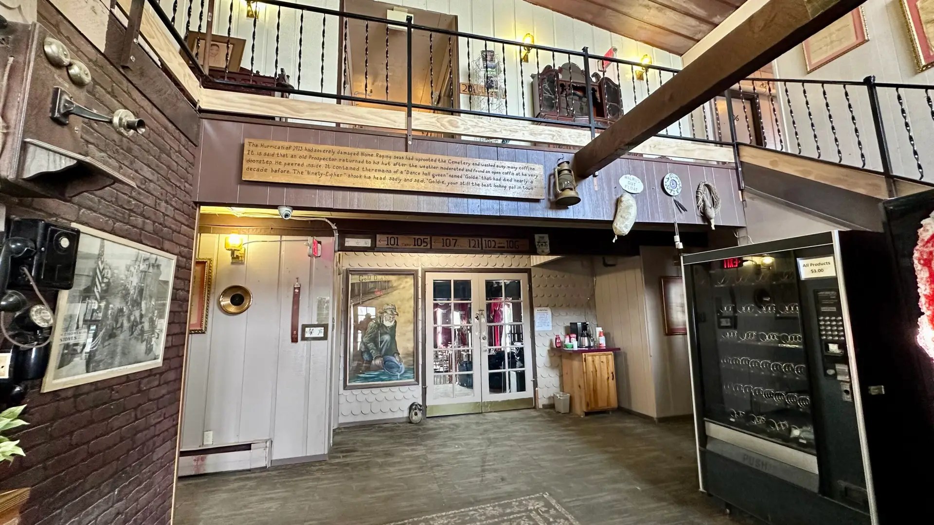 Inside the Nugget Inn - I think these rooms are upwards of $300