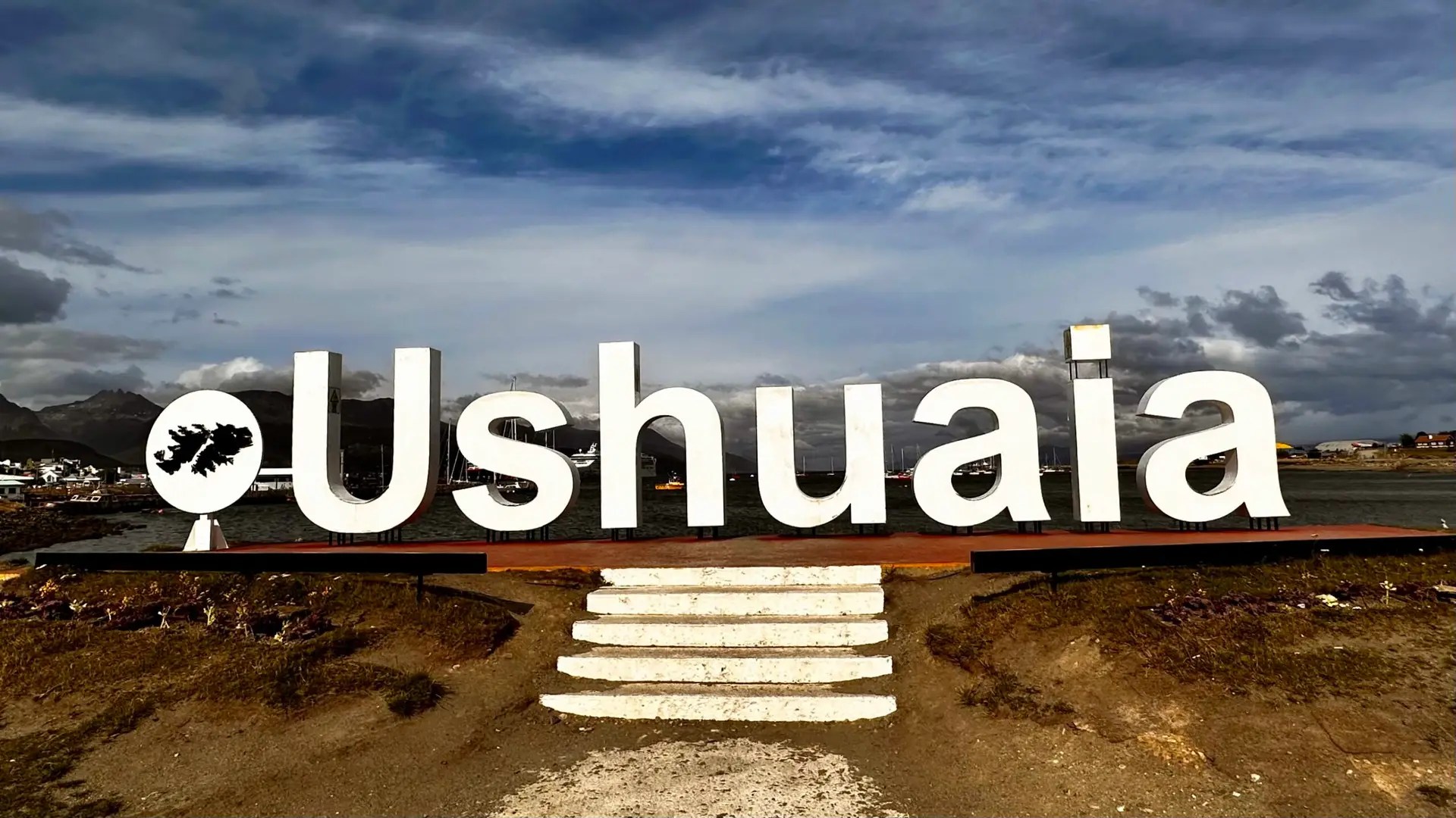 This is what the sign actually looks like.