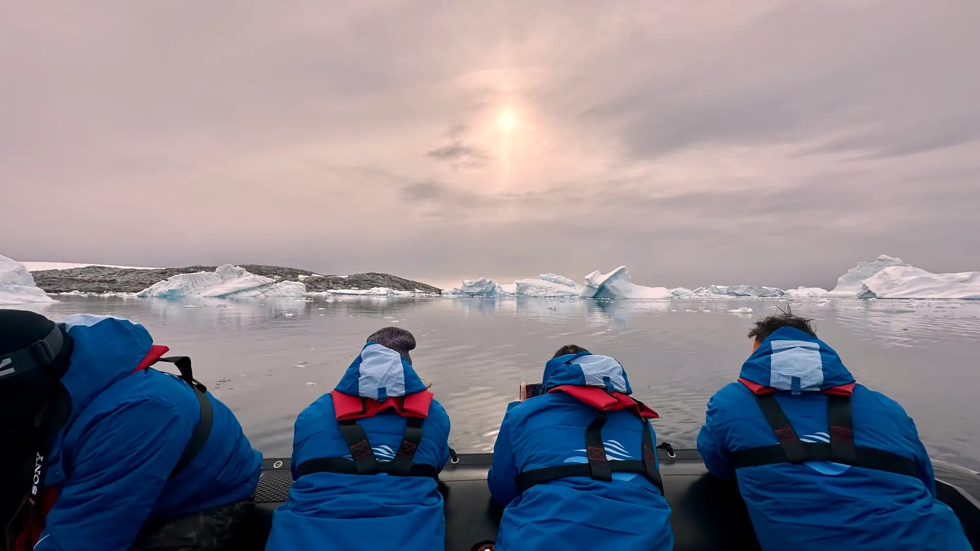 This is that the photography boat often looked like.