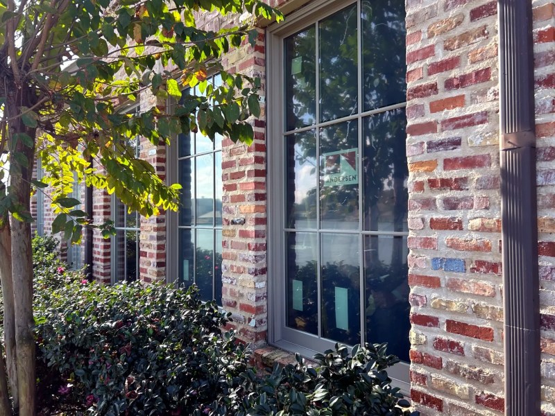 Window replacement project serving Pearl, Mississippi