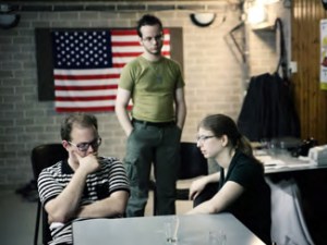 There was plenty of time for small player-made storylines like these two men pursuing the same young lady (Play, Eline S.)