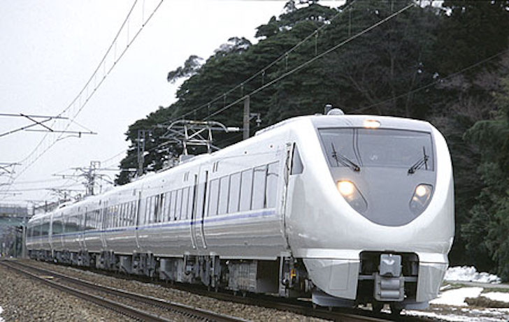 大阪駅の特急「びわこエクスプレス」乗り場は何番線ホーム？ | 電車