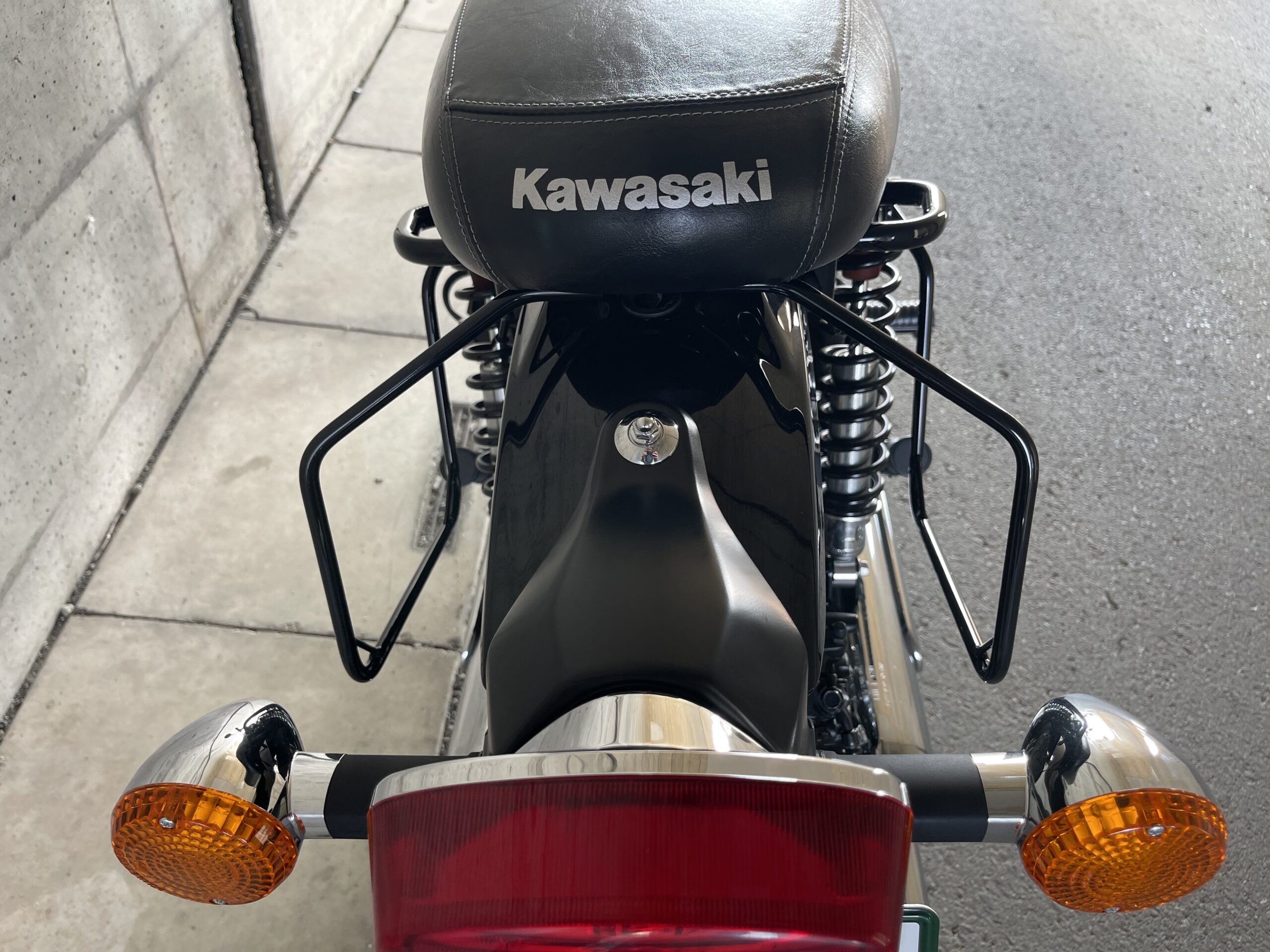 新品 キジマ(Kijima) バイクパーツ サイドバッグサポート スチール製 