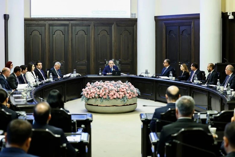 «Փաստ». Իշխանություններն անցել են իրենց հին գործին. ժողովրդին ծաղրելու «նուրբ արվեստը»